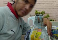 Los chicos de la casa de reposo realizando actividades y manualidades Los chicos de la casa de reposo realizando actividades y manualidades
