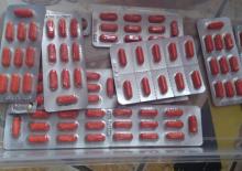 Contamos con un completo stock de medicamentos en nuestro tópico para una medicación correcta Contamos con un completo stock de medicamentos en nuestro tópico para una medicación correcta